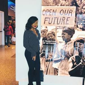 Meet your Posher, Bella